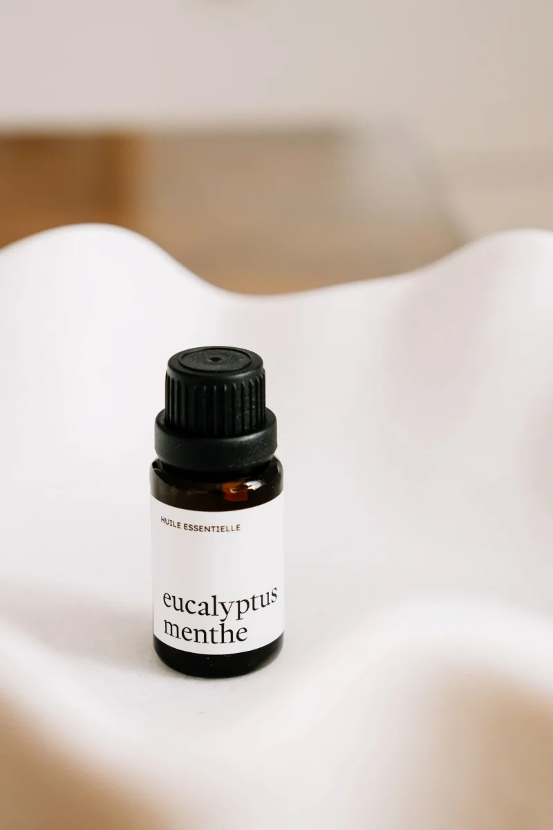 HUILE ESSENTIELLE - Eucalyptus menthe - Saldi Straordinari – Offerte Speciali Disponibili Adesso - Eucalyptus globuleux