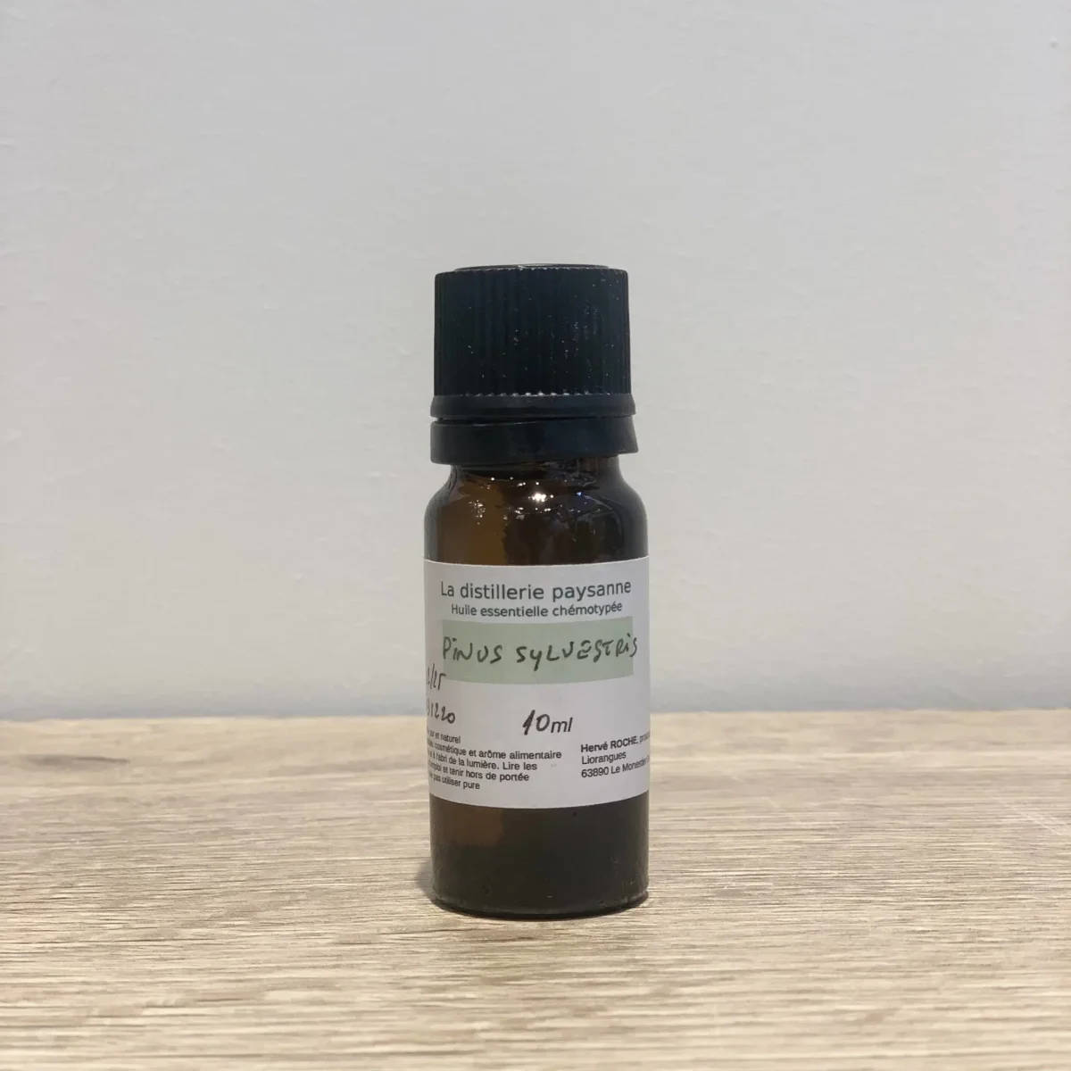 Huile Essentielle Pin Sylvestre – La Distillerie Paysanne - Vins Rouges Harmonieux pour Chaque Occasion Eau-de-vie de Fraise HEPP - Distillerie Hepp Distillerie Artisanale,  whisky, liqueurs et eau de vie