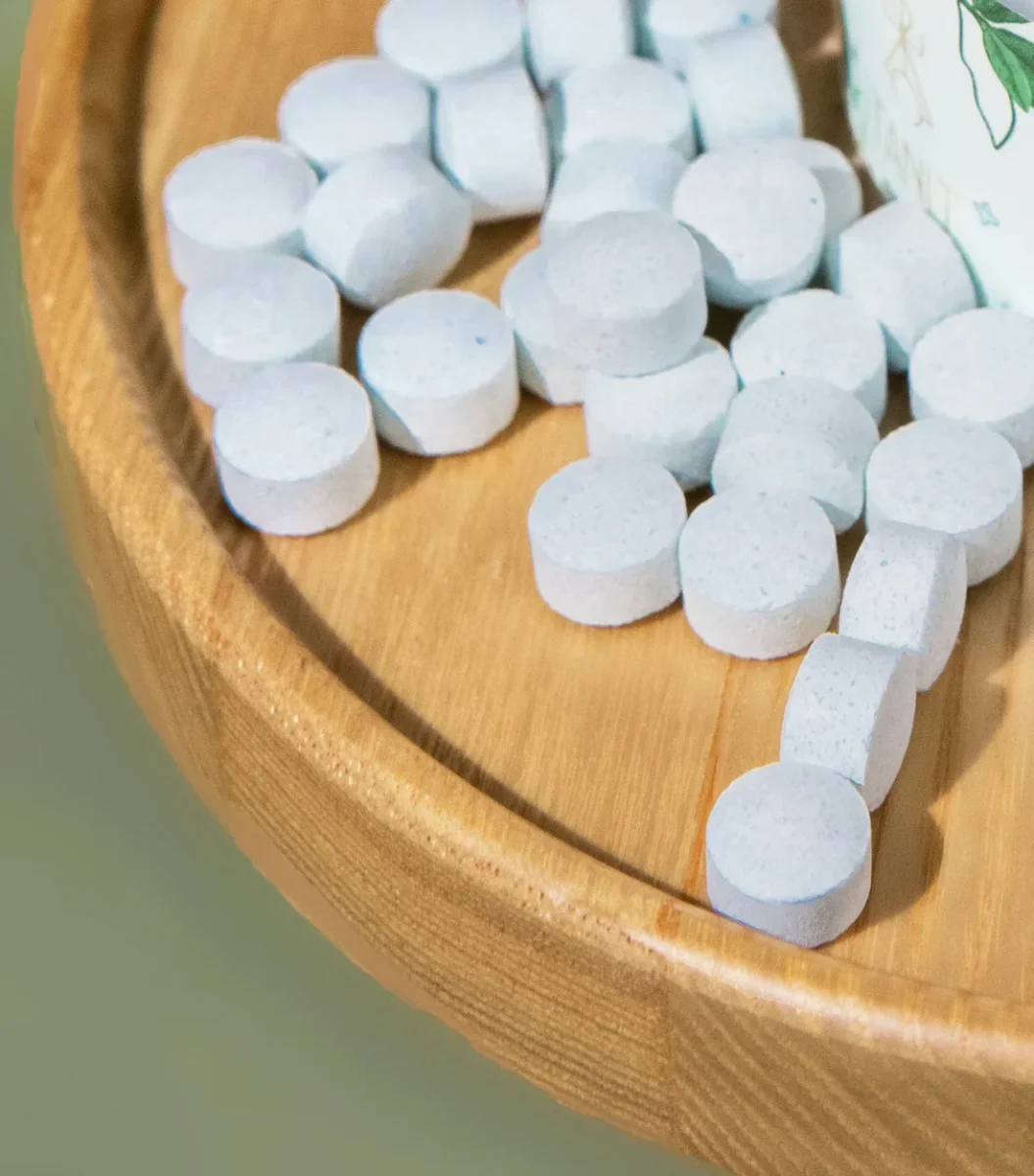 Rince-Bouche en Pastilles à Croquer - Recharge 62 pastilles - Saldi Straordinari – Offerte Speciali Disponibili Adesso Découvrez les produits @900.care ! 💚 L'alternative éco-responsable pour  votre salle de bain ♻️ 👉 Gel douche, dentifrice en pastilles, déodorant  rechargeable, bain de