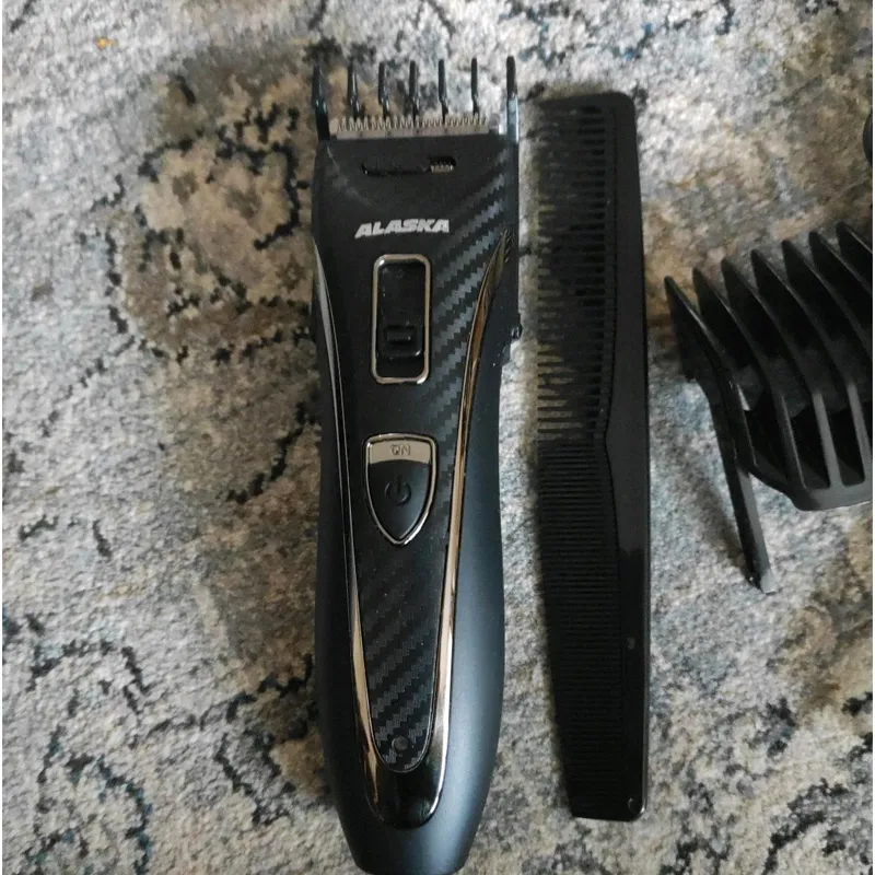 Tondeuse cheveux Neuf et barbe Alaska – HC 1021 - Vins Rouges Harmonieux pour Chaque Occasion